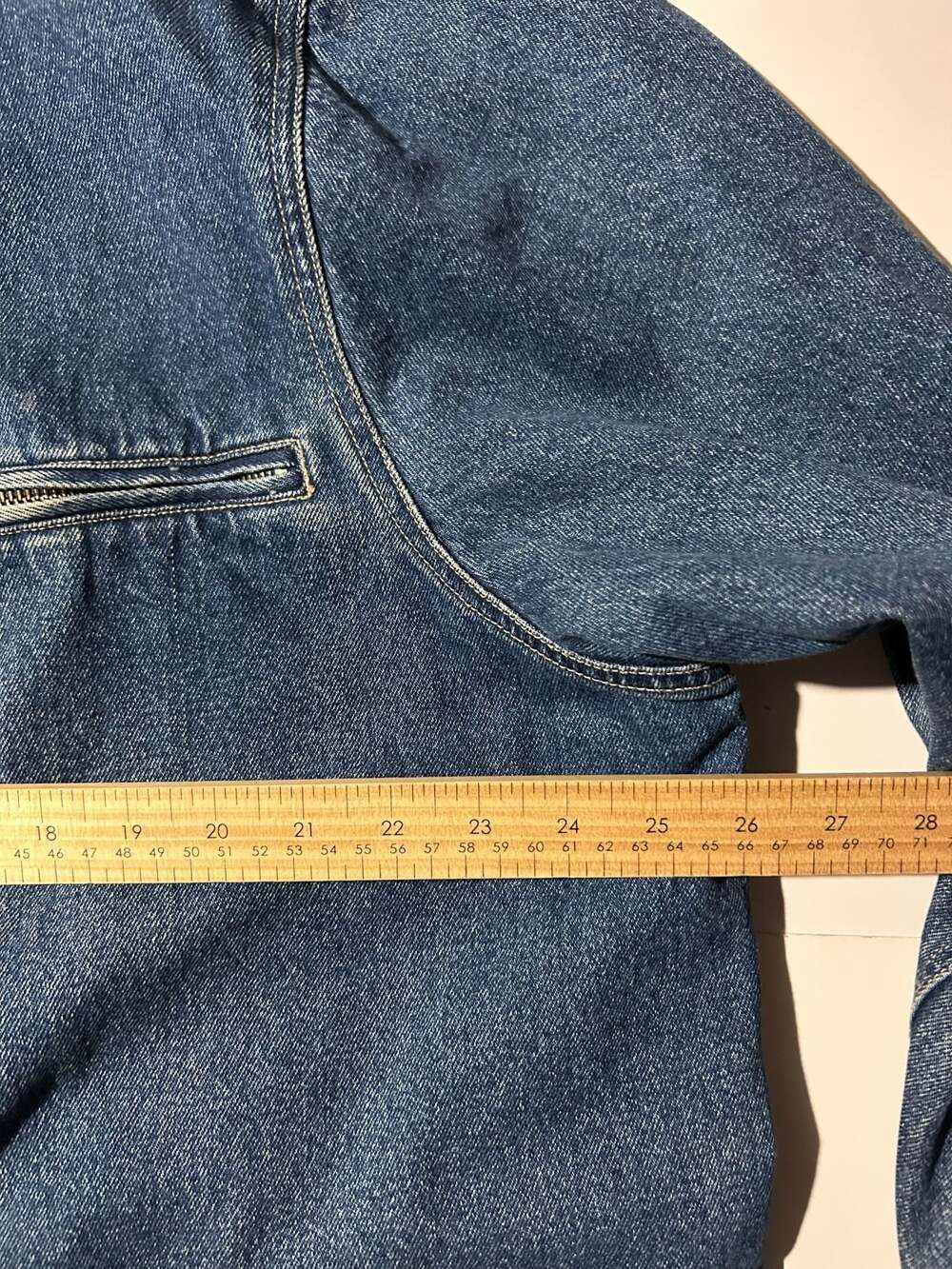 90s Vintage Only Denim Denim Chore Barn Jacket with Plaid Lining - Picture 7 of 12